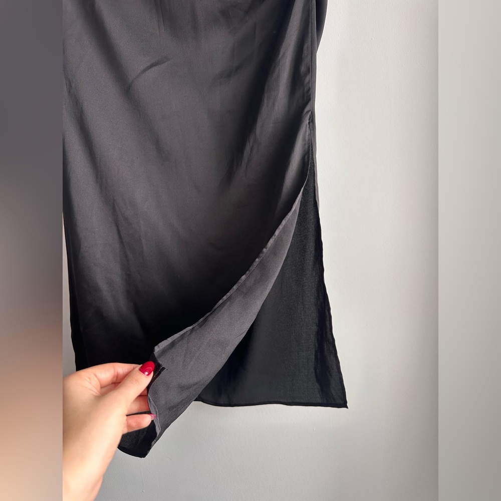 Satin midi skirt-size s - Picture 2 of 4